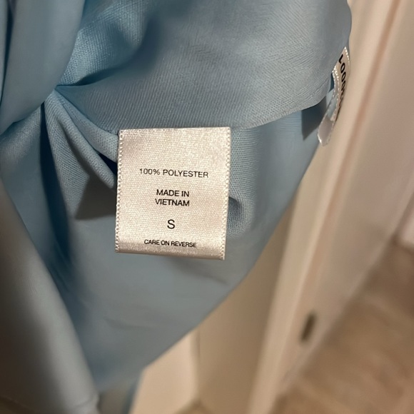 New York and Company Sleeveless Dress - Picture 4 of 9